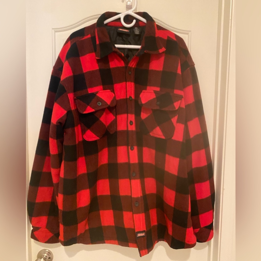 Dickies Men’s Coat. Red Black Checked. 2XL